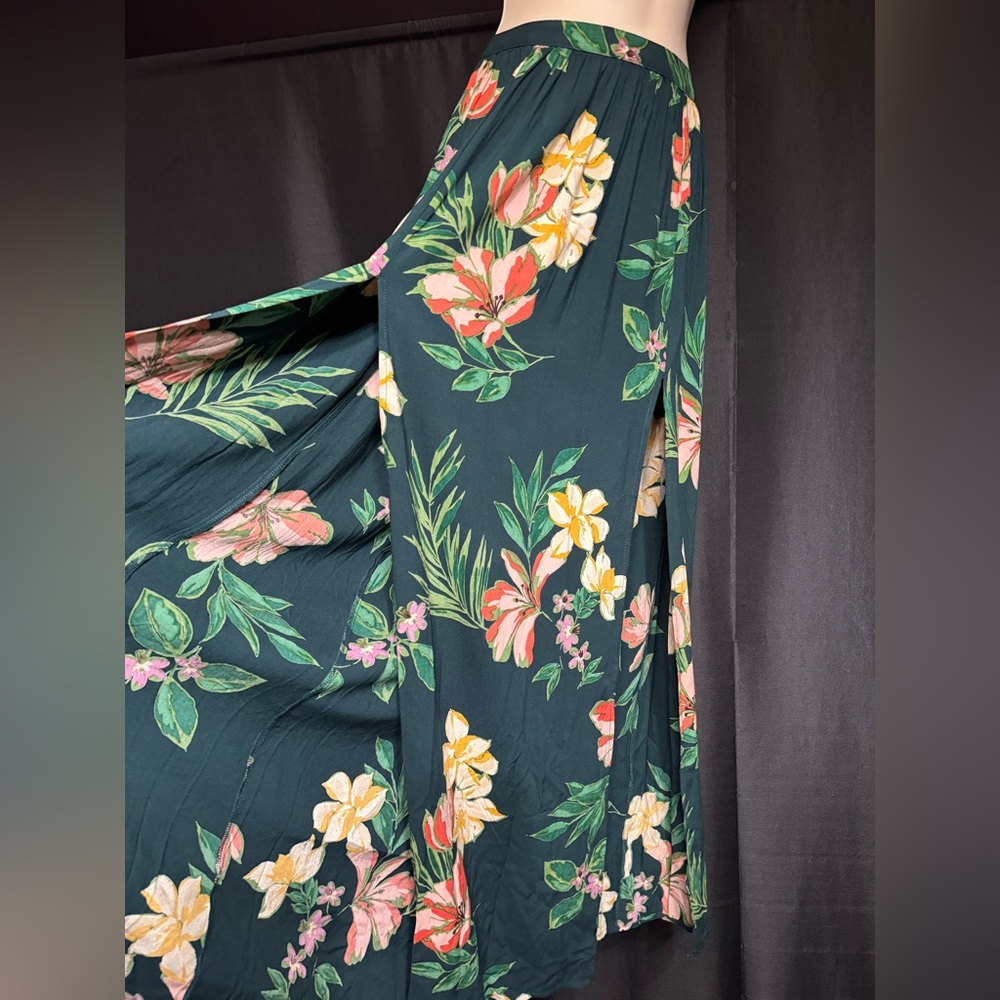 Patrons of Peace Hunter Green Floral Maxi Skirt | 2 Front Side Slits Size S